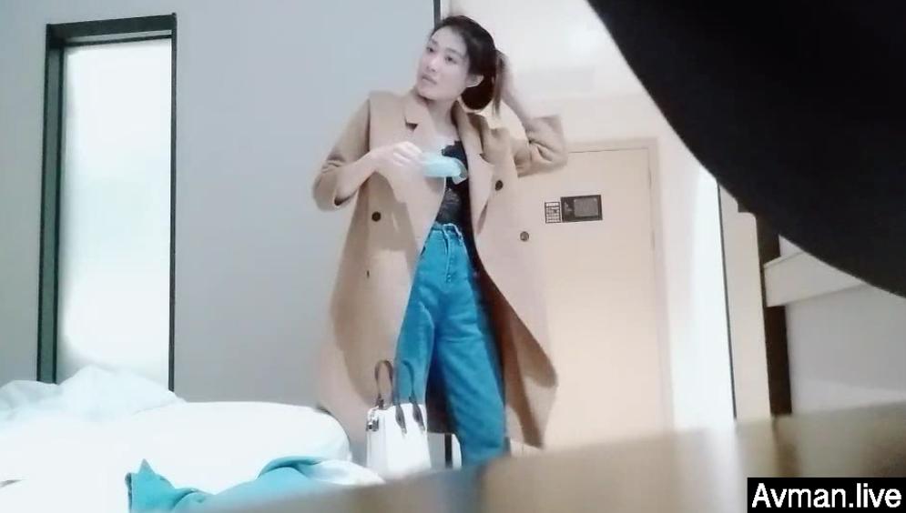 [MP4]神似安以轩 极品外围女神 肤白貌美有亲和力 含情脉脉魅惑尤物