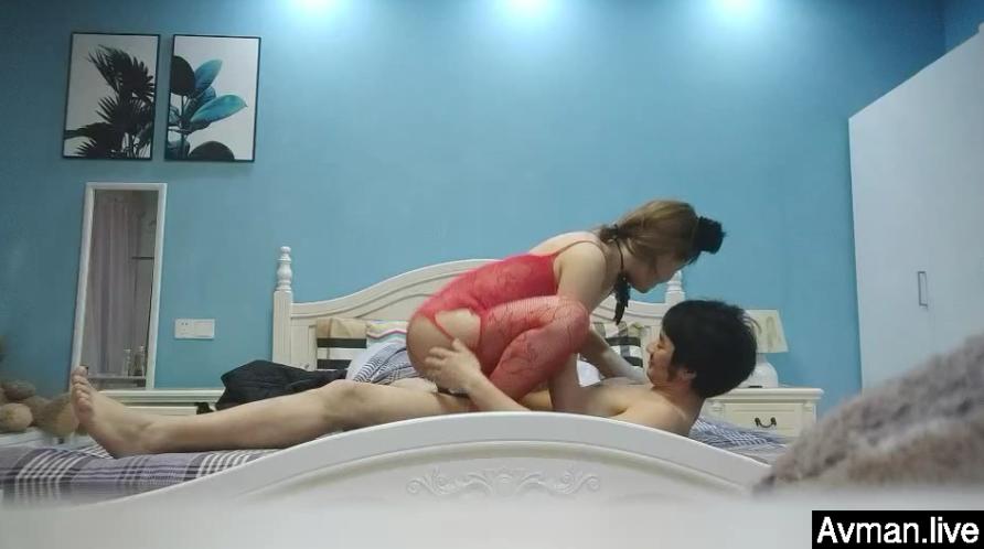 [MP4]中场换套继续干 170cm长腿御姐 C罩杯白嫩美乳 打桩机体力过人